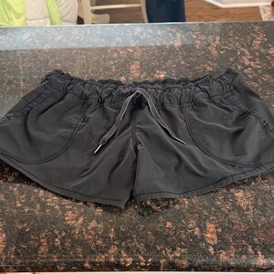 Lululemon Black Women's Shorts Size 12